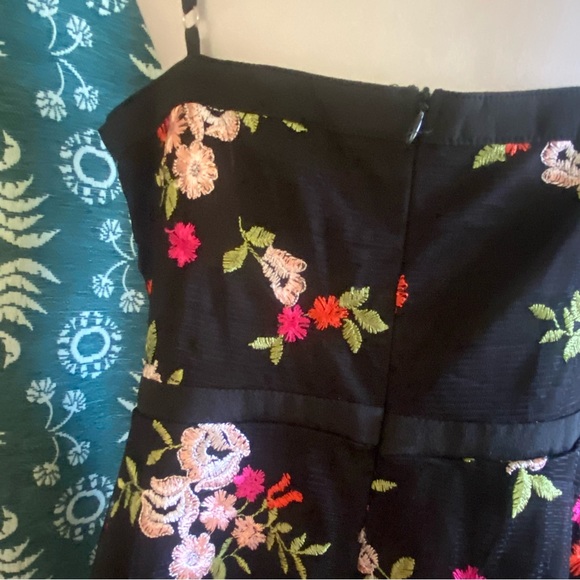 Lulu’s Favorite Fleur Black Mesh Floral Embroidered Skater Dress Sz L NWT - Picture 12 of 15